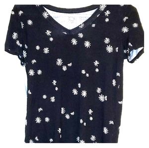 Short sleeve daisy tee